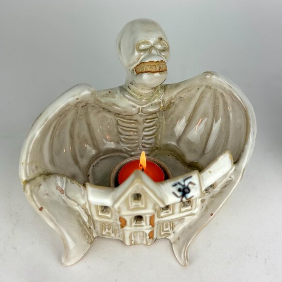 Vintage 1980 Ceramic Skeleton Haunted House Tea Light Candle Holders and candle - Picture 5 of 12